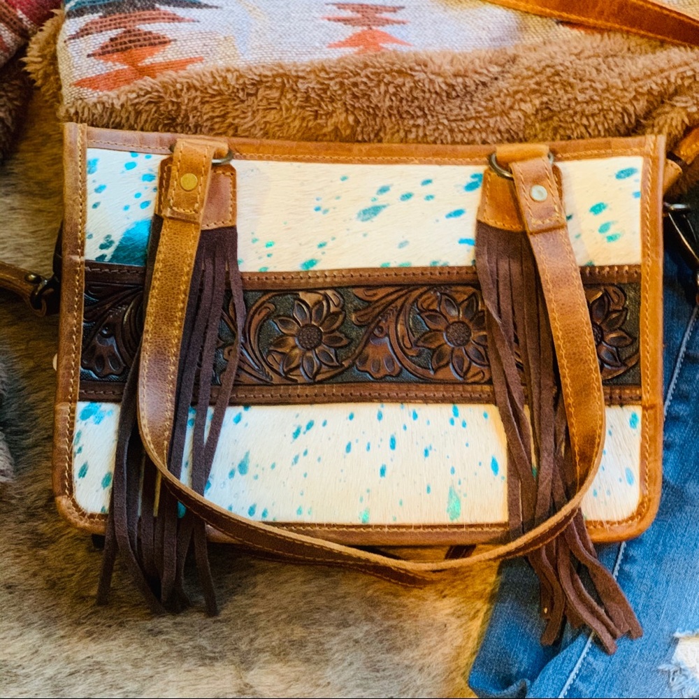 Cowhide Acid Wash Tooled Leather Purse - Picture 3 of 8